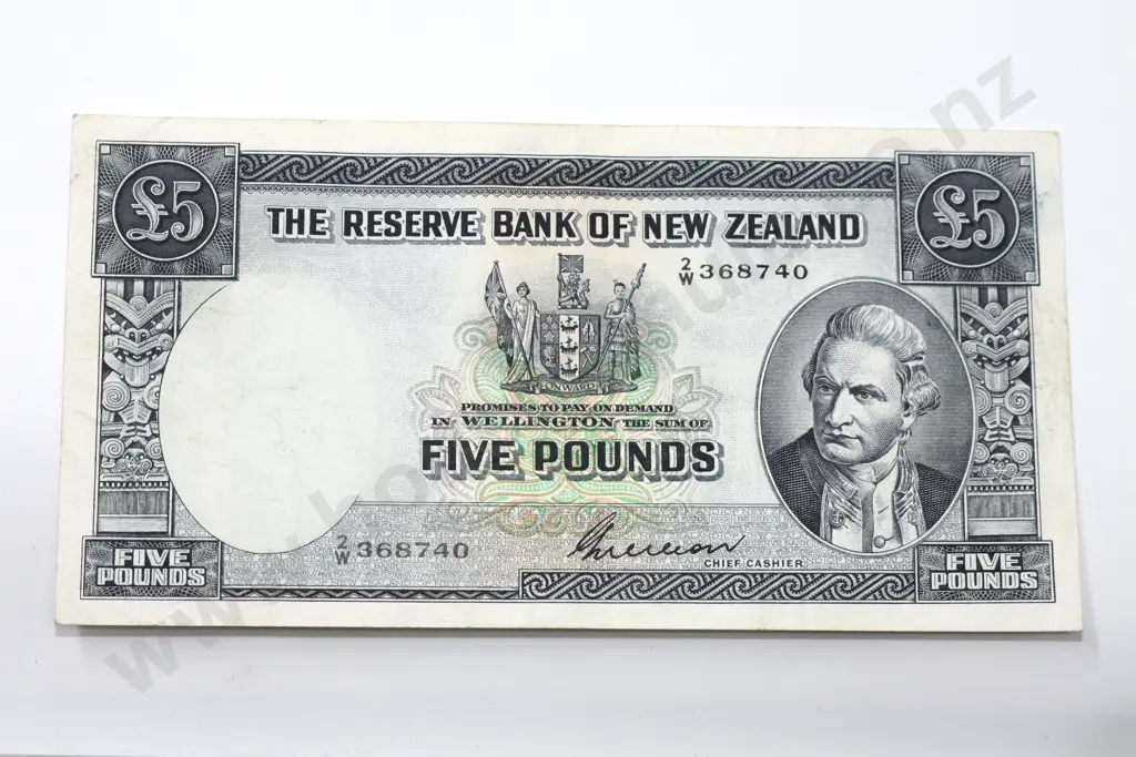 Five pounds, Wilson signature, very fine. C.V. $160 Image 1++