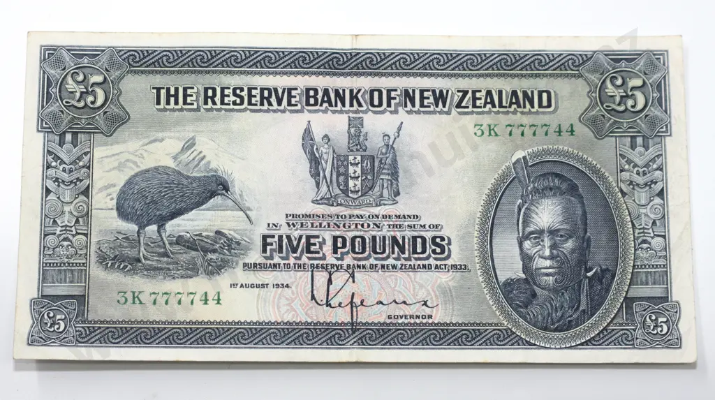New Zealand 5 Pound Banknote (1934 Lefeaux)  Image 1++