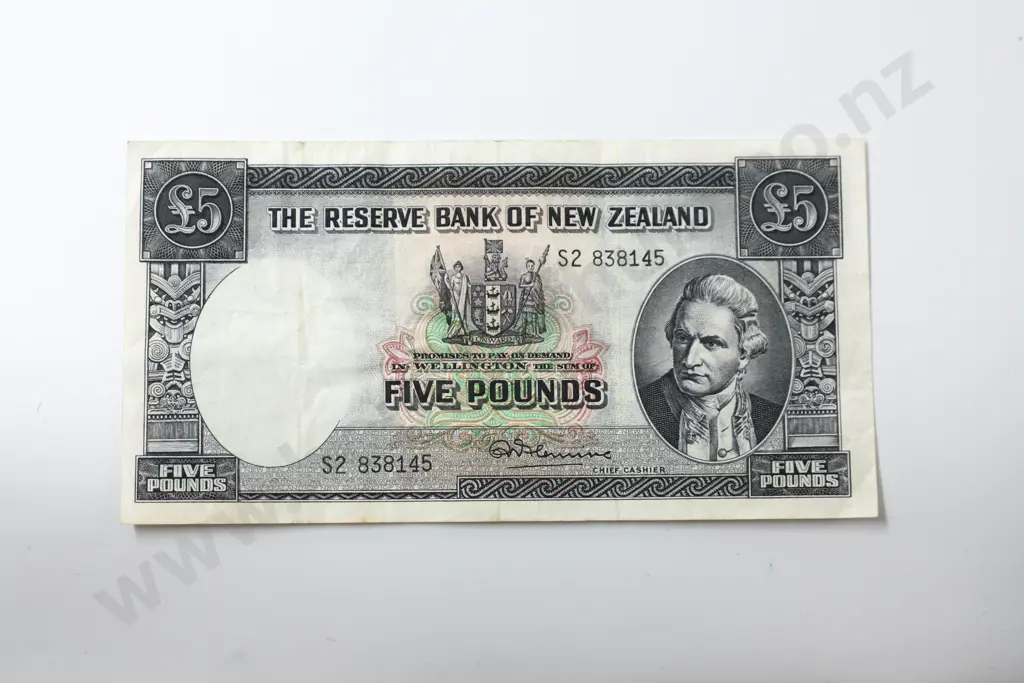 New Zealand 5 Pound Banknote (Fleming)  Image 1++