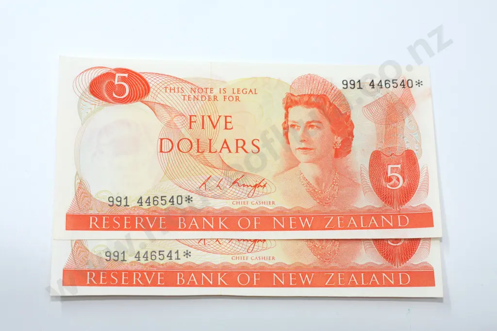 Five dollars, consecutively numbered pair, Knight signature star notes, almost uncirculated. Image 1++