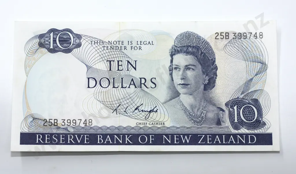 Ten dollars, Knight signature, extremely fine. C.V. $100 Image 1++