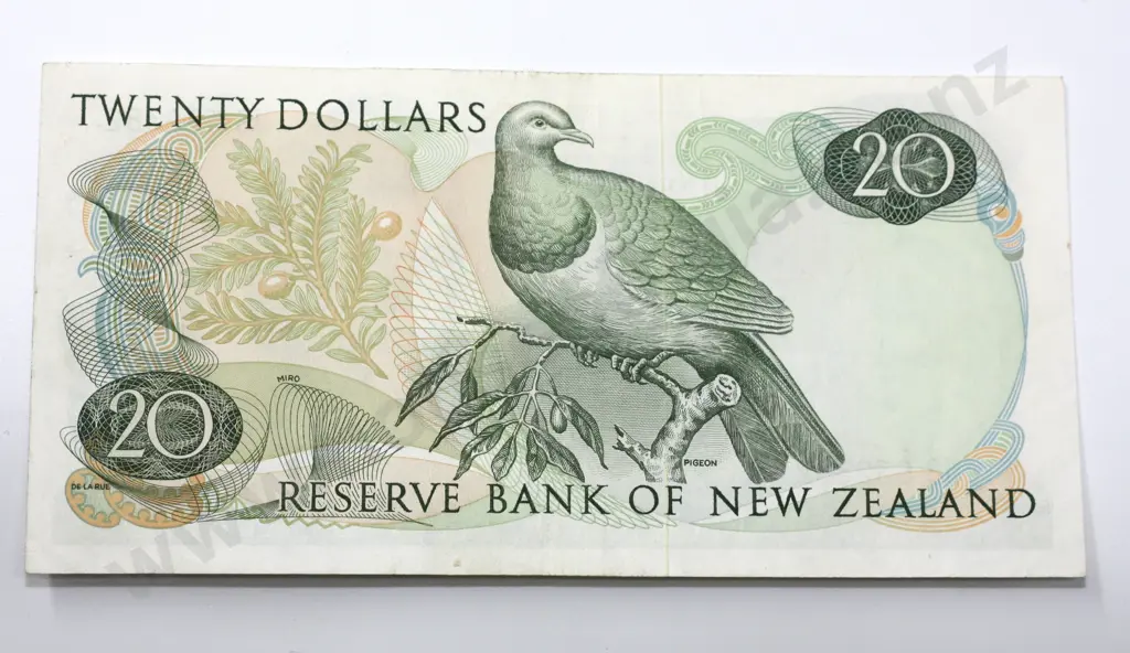 Twenty dollars, Hardie type one signature, very fine. C.V. $70 Image 1++