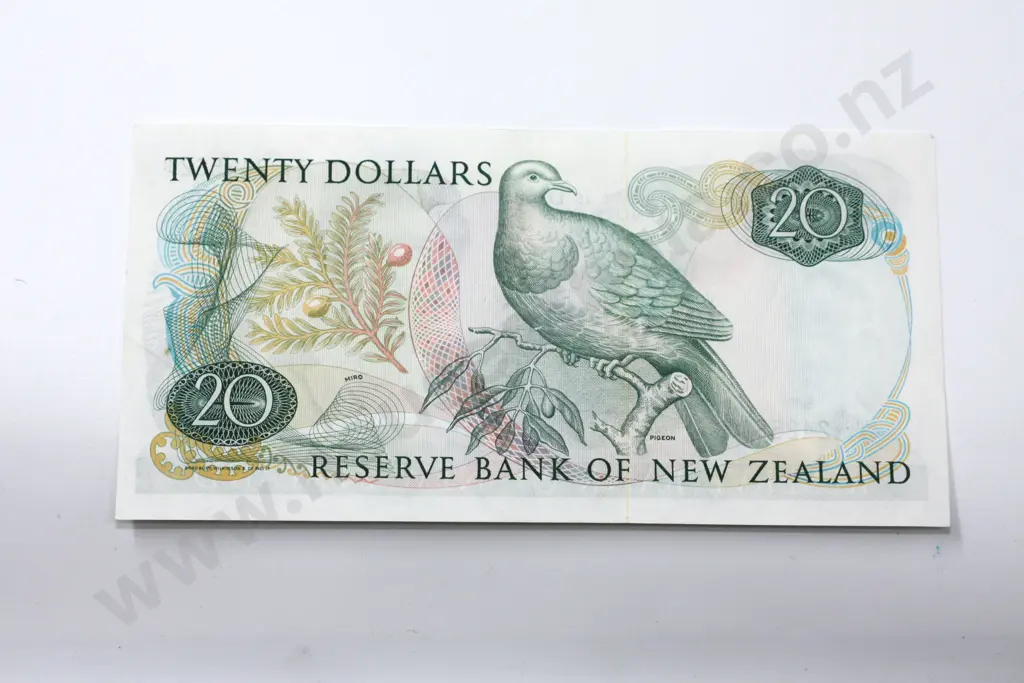Twenty dollars, Hardie type one signature star note, very fine. C.V. $95 Image 1++
