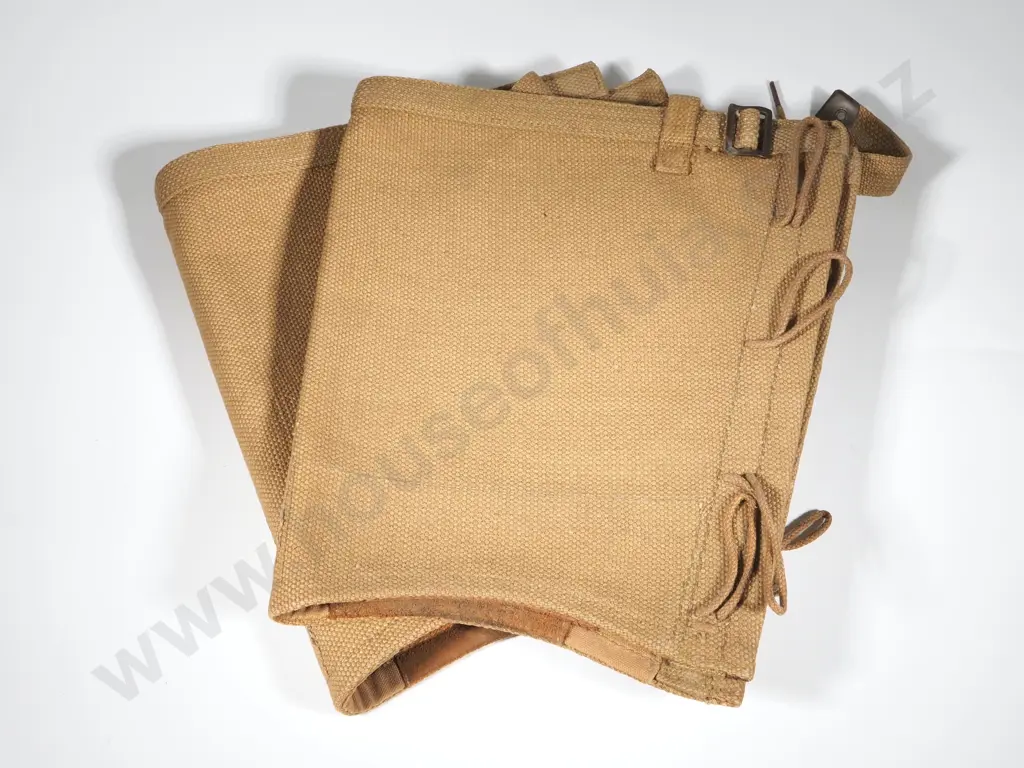 Navy Pattern 1942 Dated Gaiters Image 1++