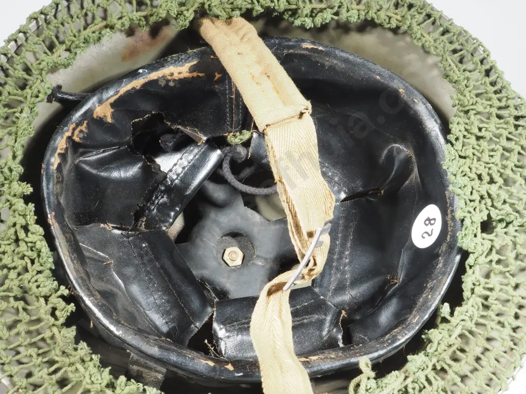 1942 ROCOCZ Mk II New Zealand Infantry Helmet w Later Net Cover Image 1++
