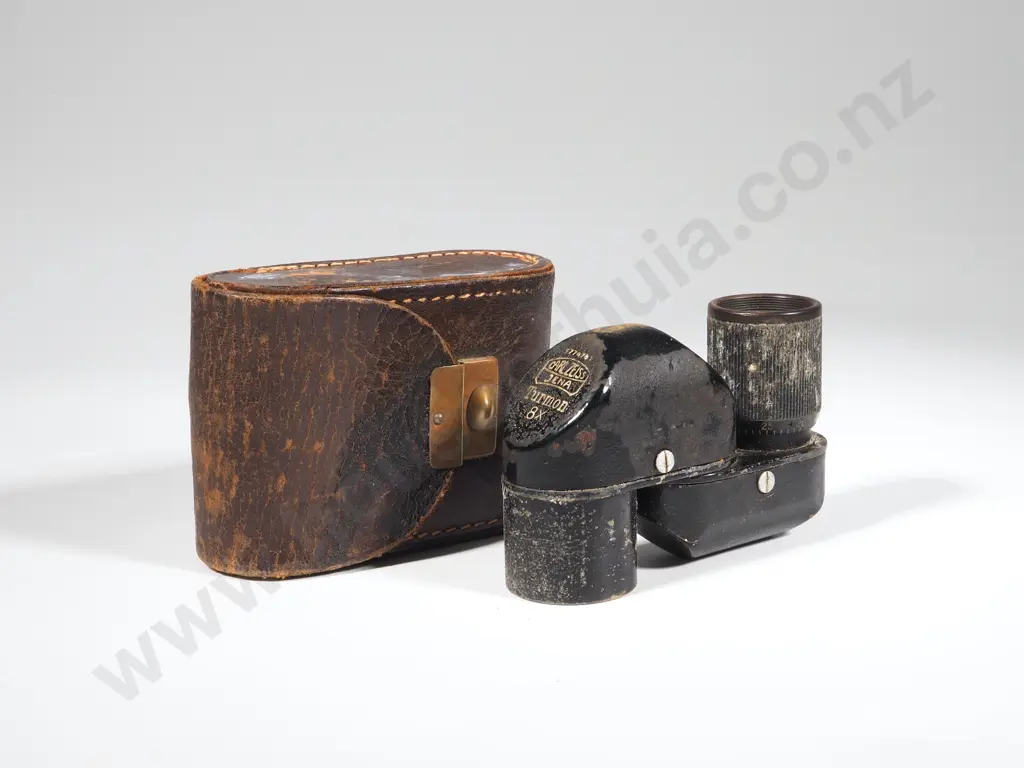 Carl Zeiss 8 Power Monocular in Original Case Image 1++