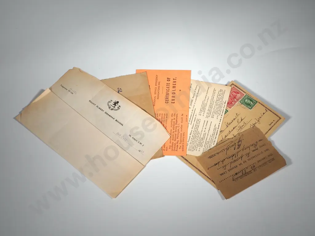 Assorted lot of WW2 Wartime Ephemera Image 1++