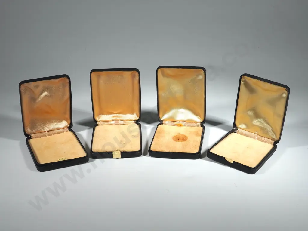 Bag Containing Four Memorial Cross Boxes Image 1++