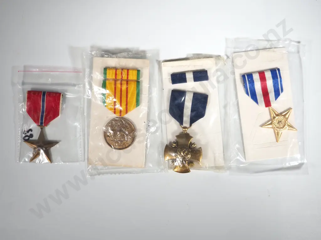 Four American Military Medals Image 1++