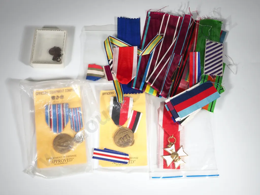 Assorted Lot of WW2 Medal Ribbon & Commemorative Medals Image 1++