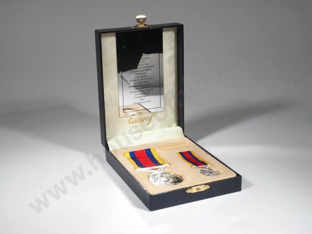 Pingat Jasa Malaysia Medal in Original Box & Issue Certificate Image 1++