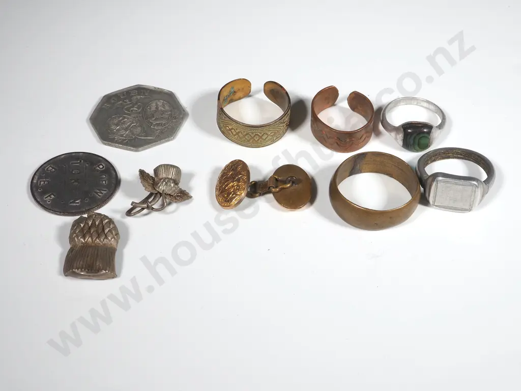 Assorted lot of Trench Art Rings / POW Token / French Emergency Money Image 1++