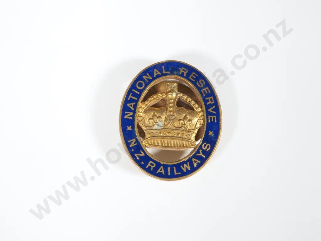 NZR Lapel Badge WW1 Image 1++