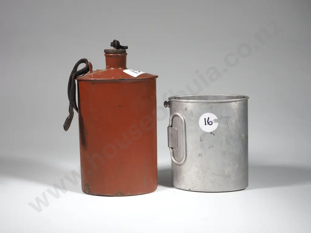 U.S. Medical Military Bottle & Cup Image 1++