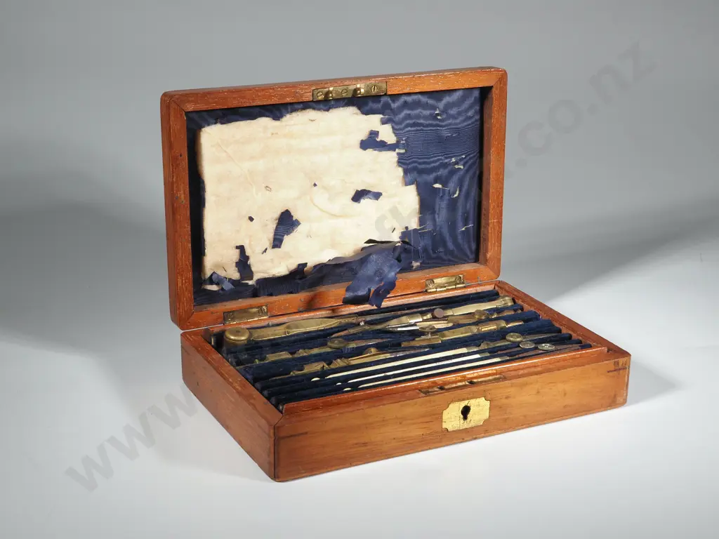 Antique Cased Draughtsman's Set Complete w Instruments. Image 1++