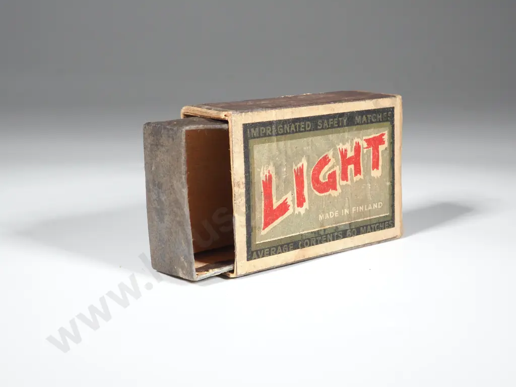 A 'Light' Matchbox. Image 1++