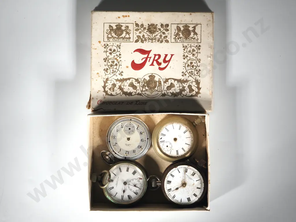 A 'Fry Chocolat de Luxe' Box of Five Pocket Watches A/F. Image 1++