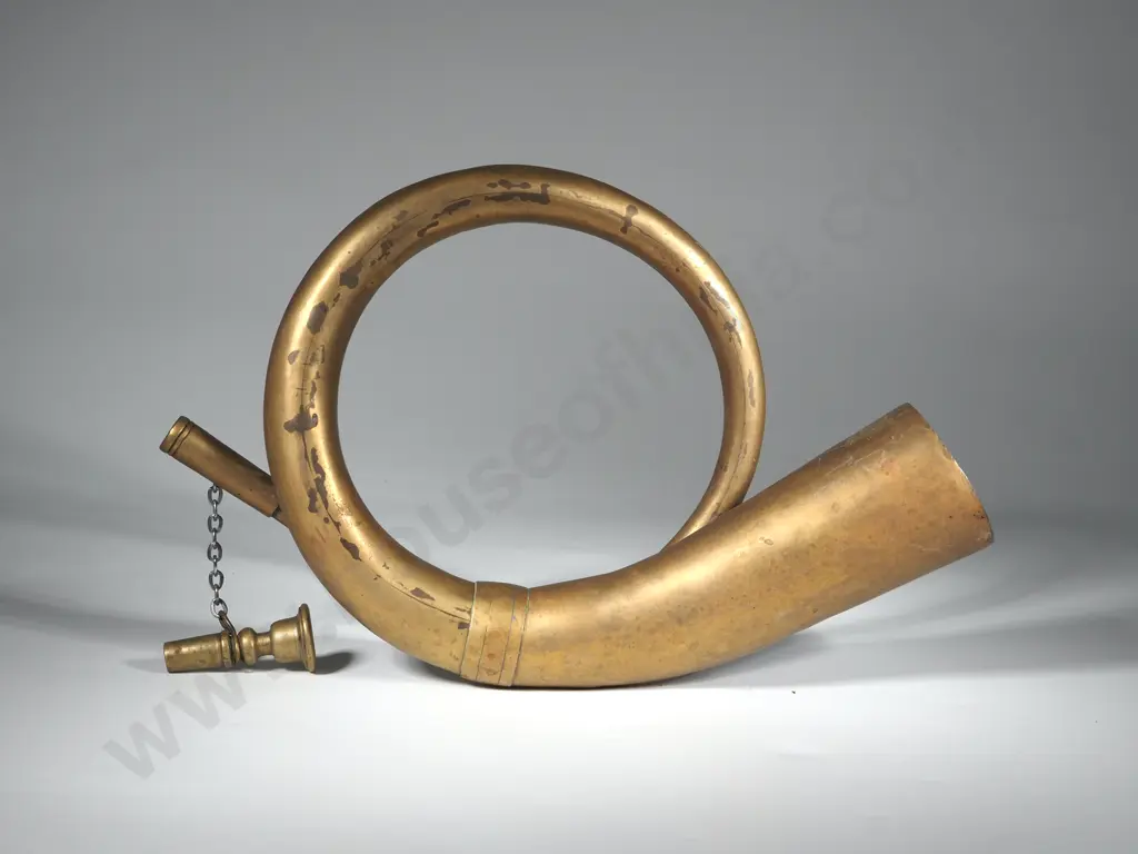 Brass Car/Bugle Horn, Image 1++