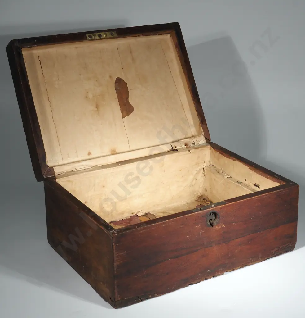 Vintage Wooden Box A/F Image 1++