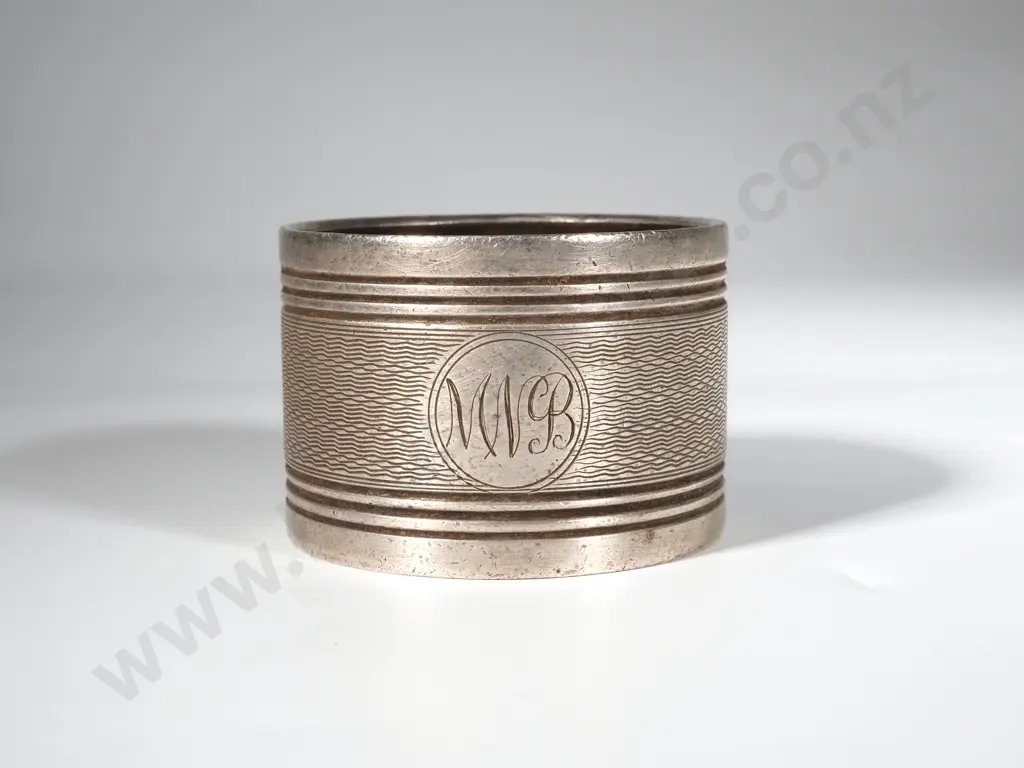 Sterling Silver Napkin Ring w Bakelite Inset - English Hallmarks Image 1++