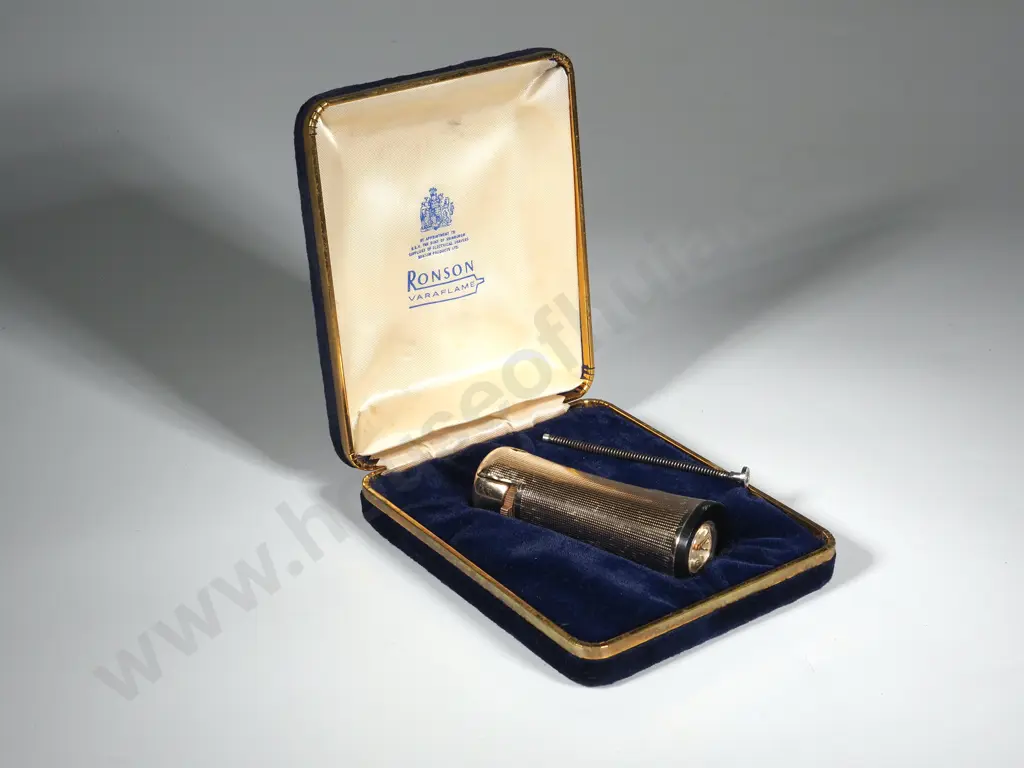 Vintage Boxed Gold Coloured Ronson Veraflame Cigarette Lighter w Inbuilt Gem Embellishment & HandHeld Swiss Watch. Image 1++