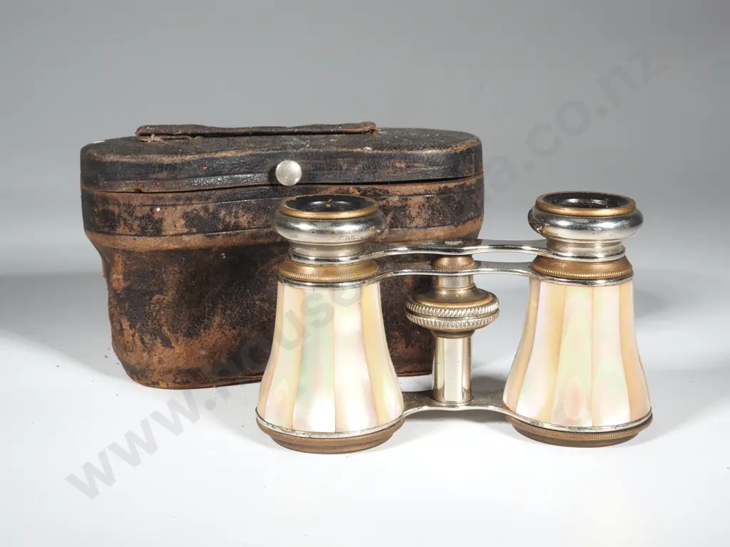 Vintage MOP Mother of Peal & Brass Opera Glasses in Original Moulded Leather Case. Image 1++