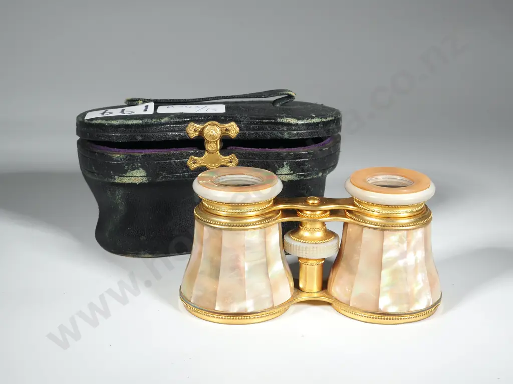Antique 1890 Mother of Pearl & Brass Opera Glasses Original Leather Case. Image 1++