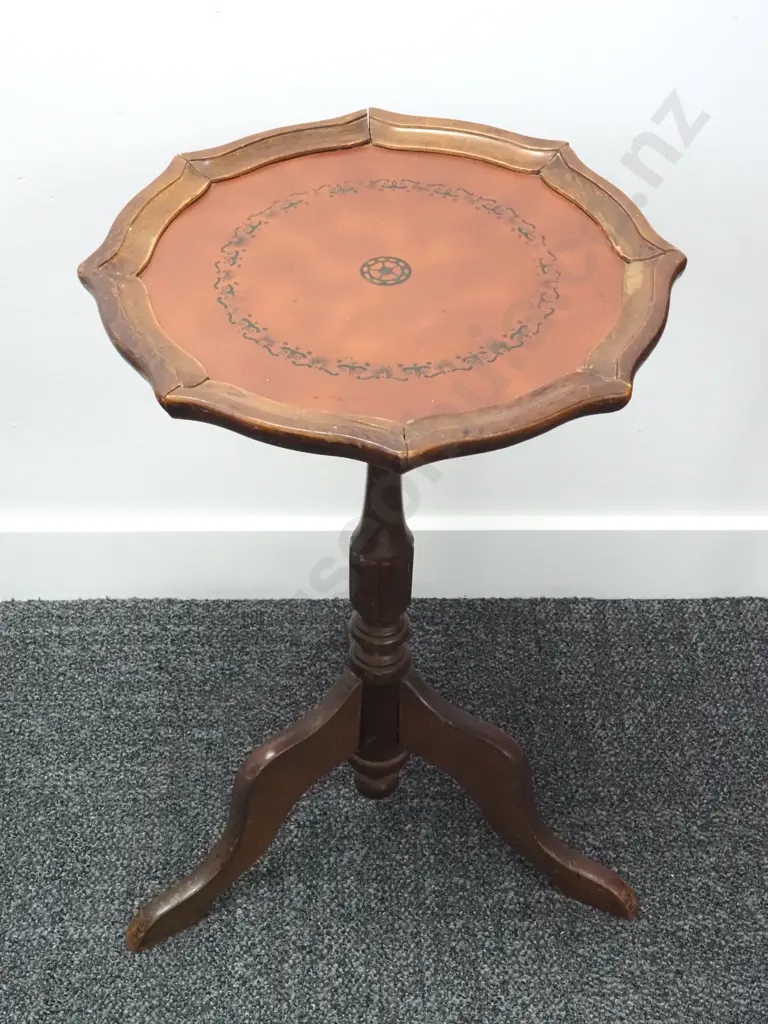 20th Century Pedestal tripod Tooled Leather Mahogany Wine Table Image 1++