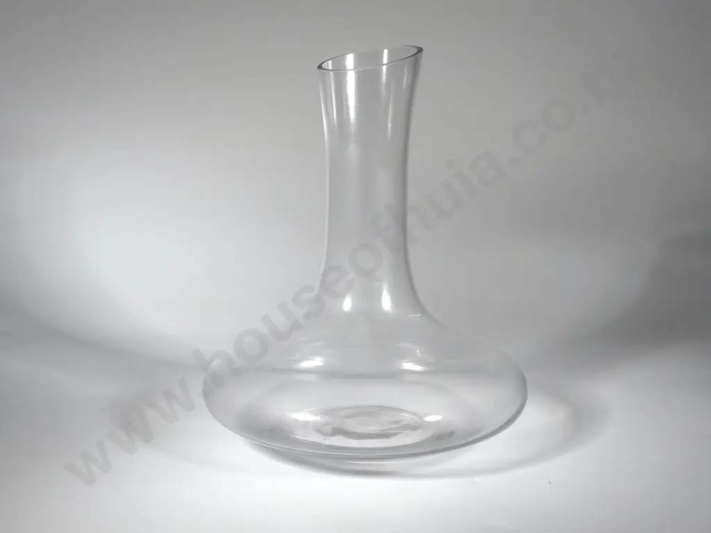 Glass Wine Decanter Image 1++
