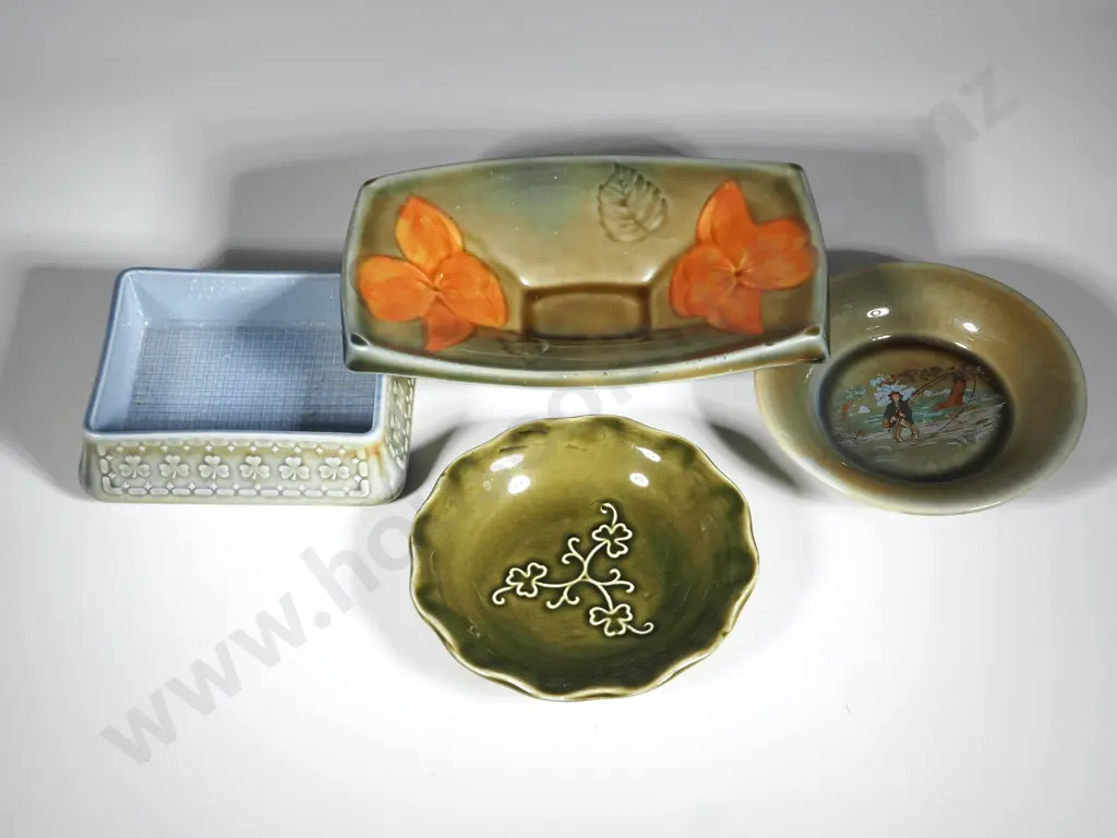 Four Irish Porcelain trinket Dishes. Image 1++