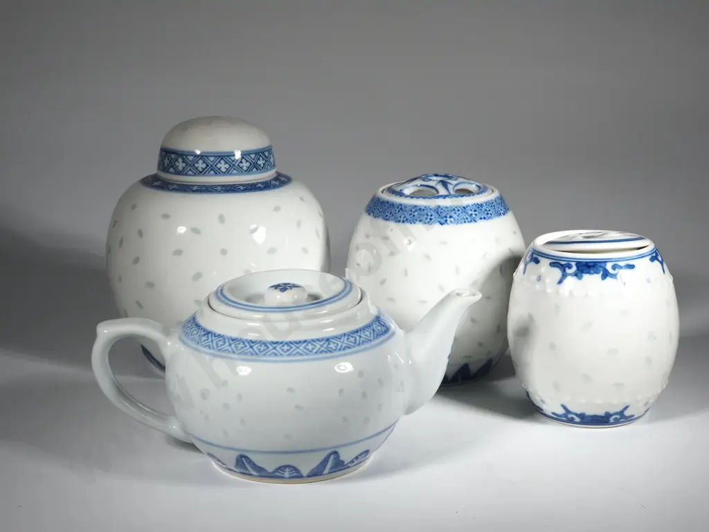 One White Ground Blue & White Lidded Ginger Jar; Two Blue & White Lidded Barrels; One Tea Pot Image 1++