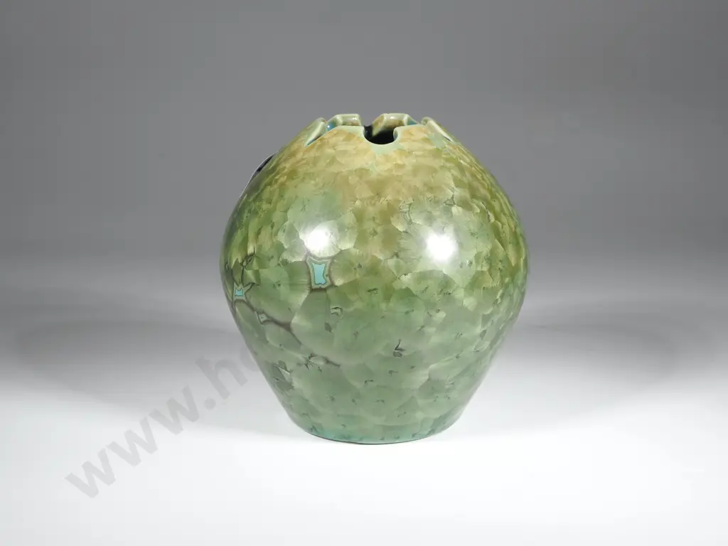 Crystalline Glaze Pottery Vase  Image 1++