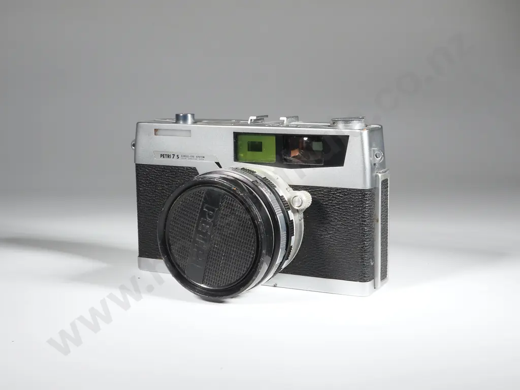 Petri 7 S Circle Eye System Colour Connected Super Camera Image 1++