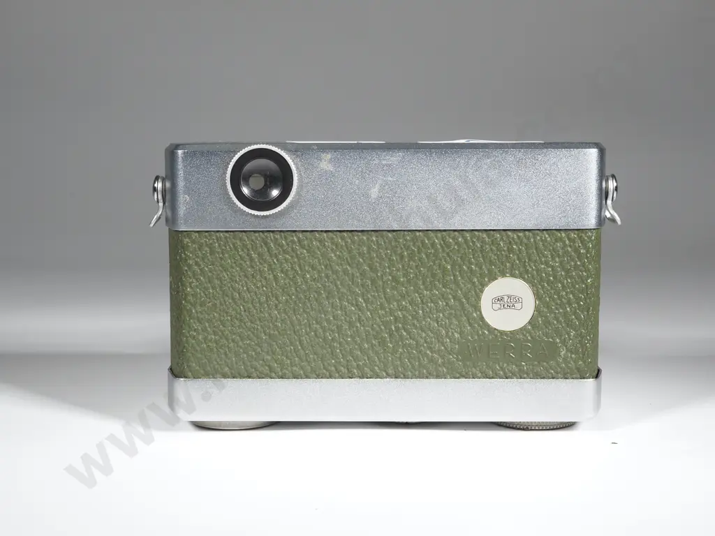 WERRA Carl Zeiss Jena Green Cased Camera Image 1++
