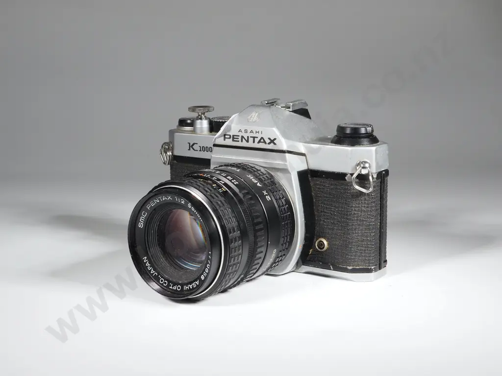 Asahi Pentax K1000 35mm SLR Film Camera w SMC Pentax 55mm f/2 Lens. Image 1++