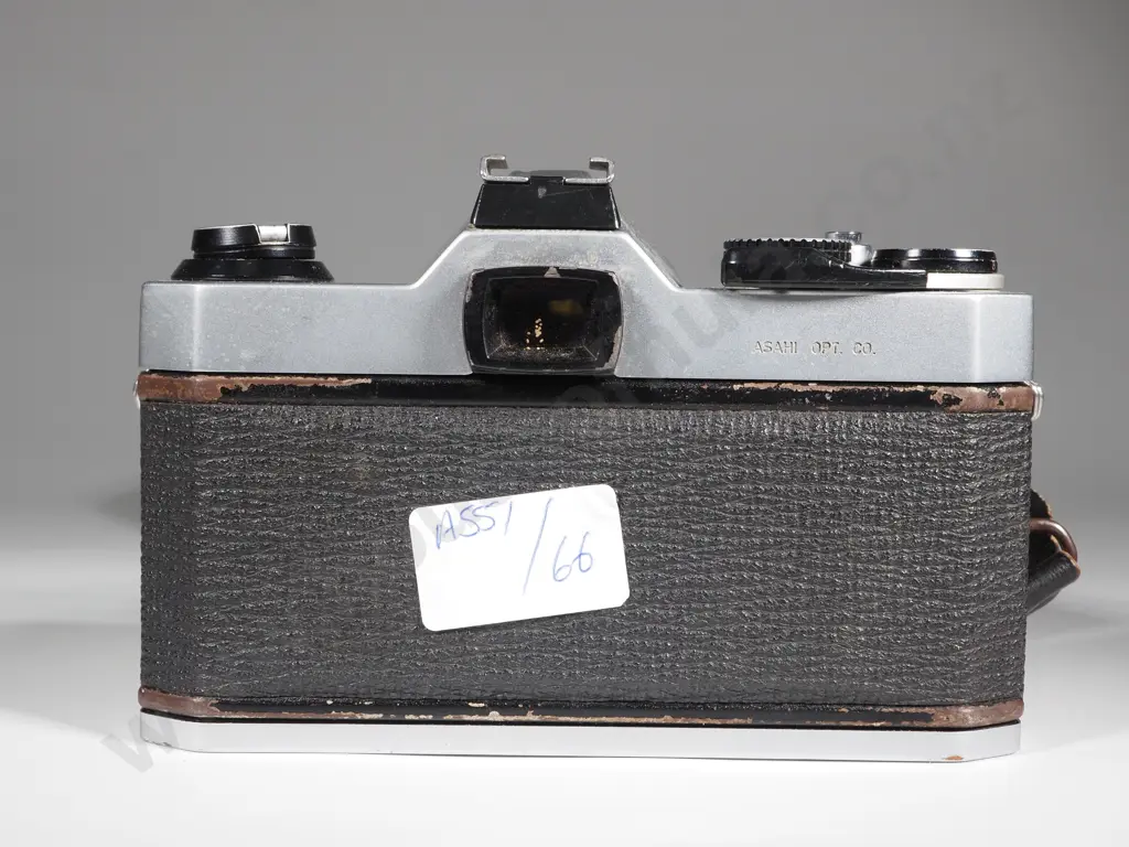 Asahi Pentax K 1000 w Woven Multi-Coloured Strap. Image 1++