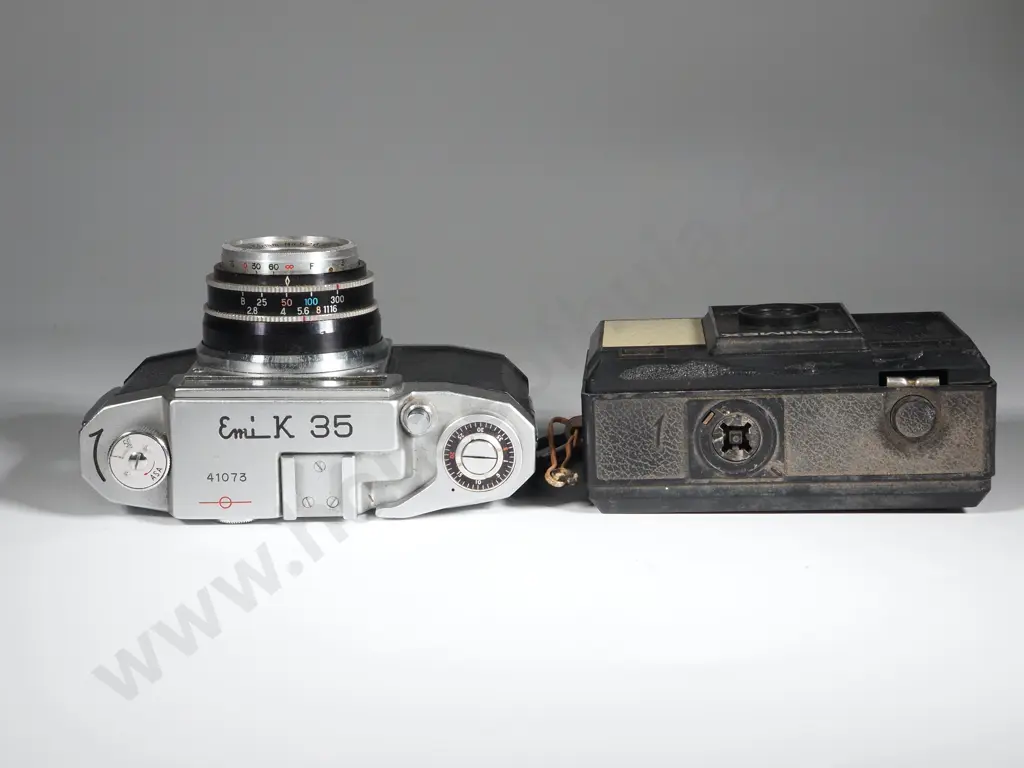 Hanimex Plastic Camera & Emi K 35 No.41073 Image 1++