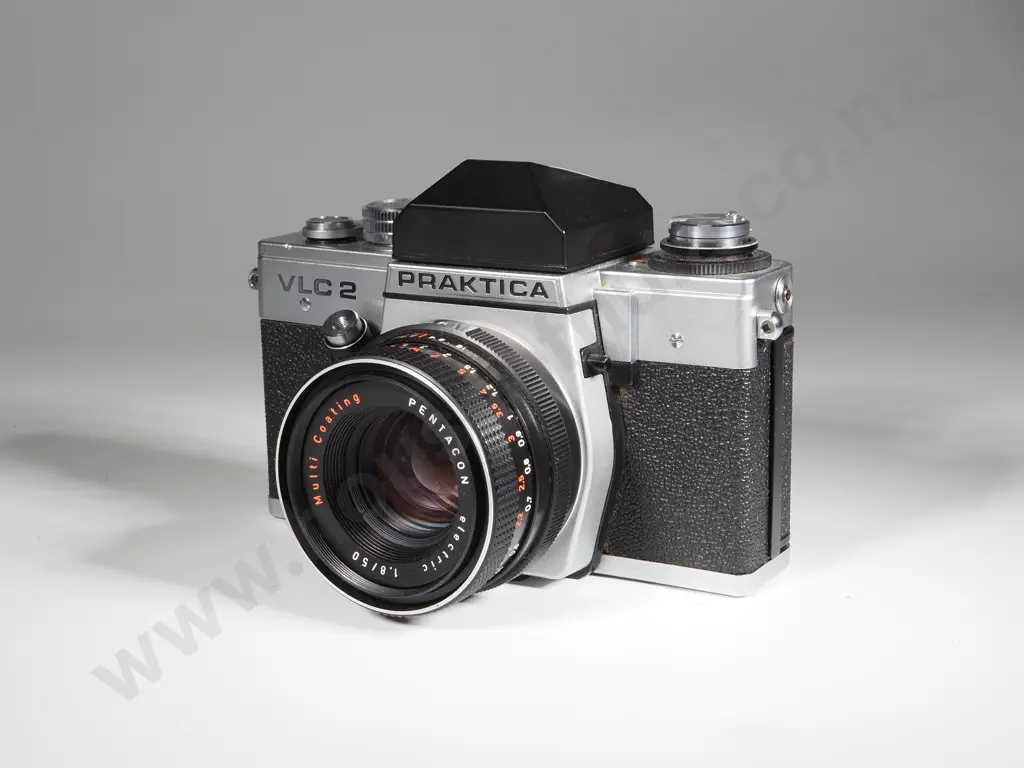 Practica VLC2 35mm SLR Camera w Pentacon Electric 1.8/50 Lens Image 1++