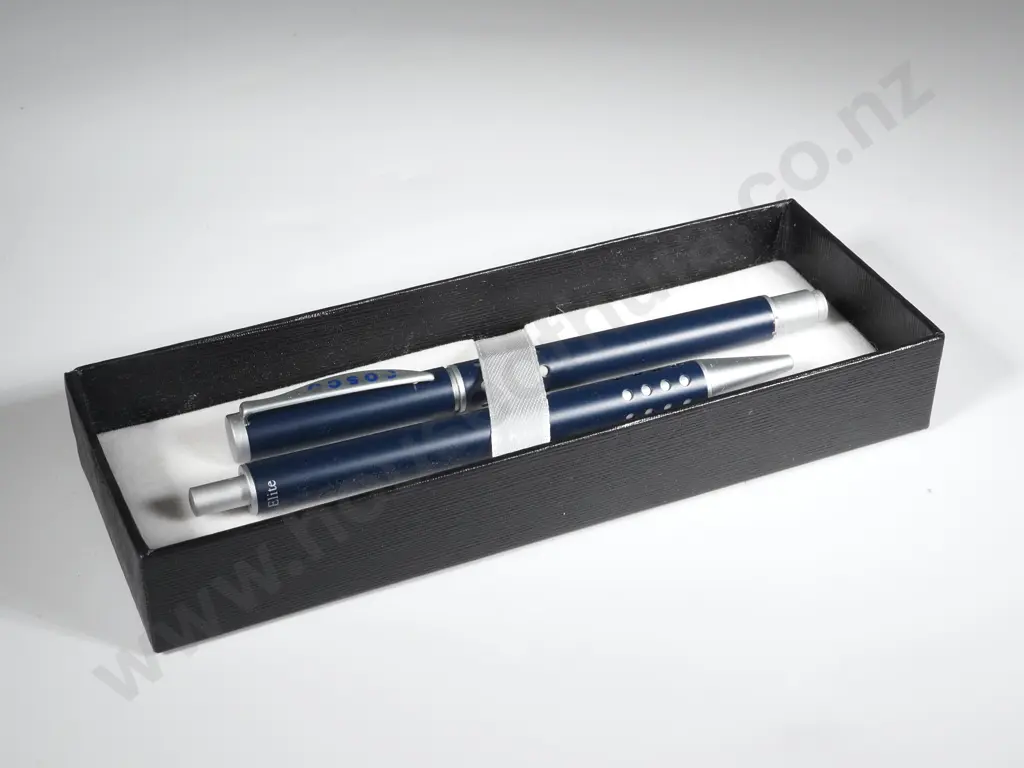 Elite Ball Point & Propelling Pencil  Set. MIB  Image 1++