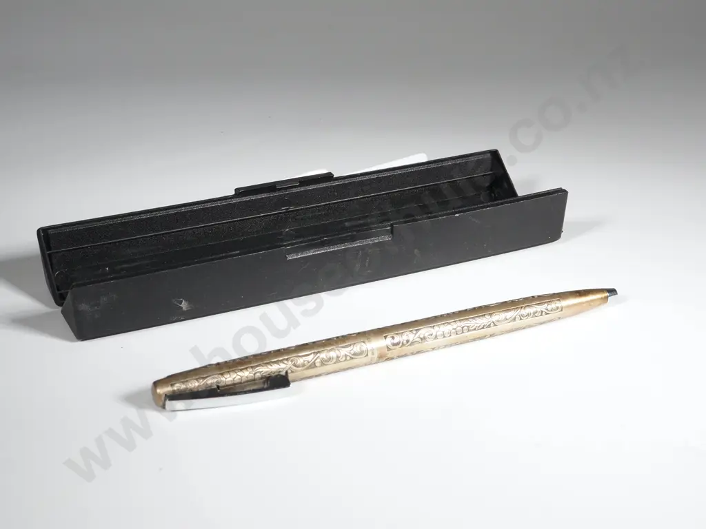 Sterling Silver Sheaffer Imperial "Grapes & Leaves" Ballpoint Pen Image 1++