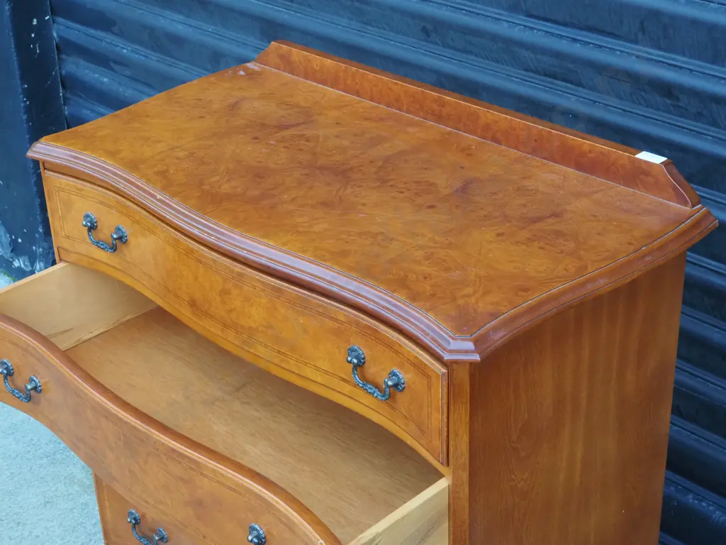 Walnut Tallboy With Shaped Front on Cabriole Legs Image 1++