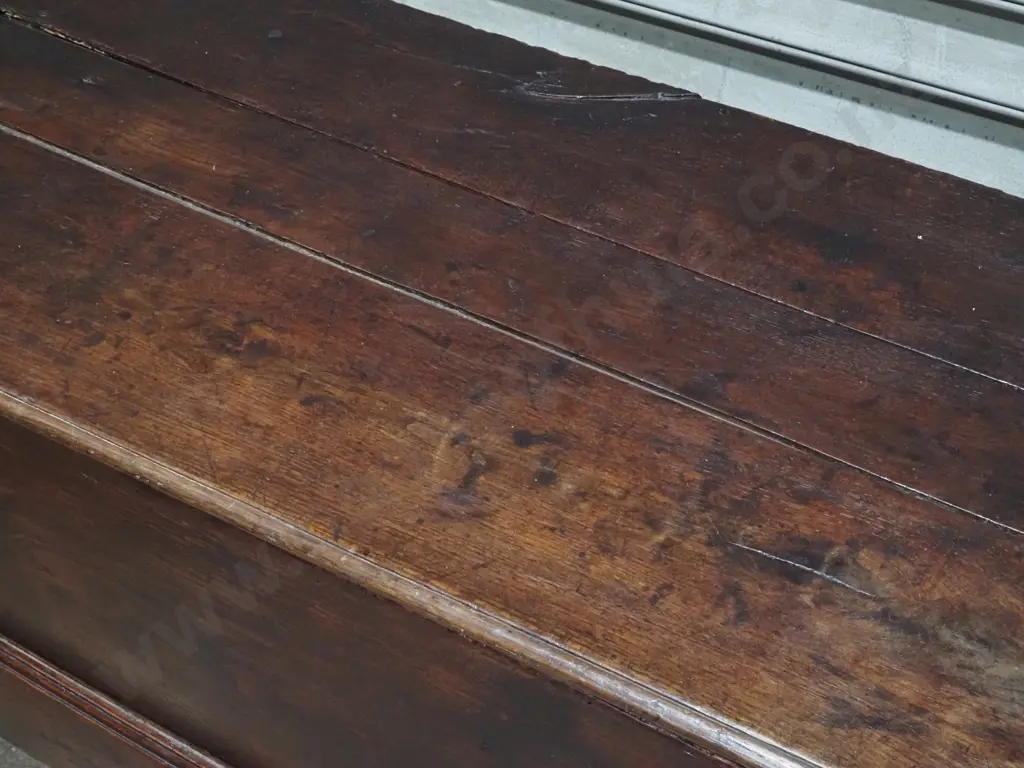 18th Century Oak Mule Chest On Legs.  Image 1++