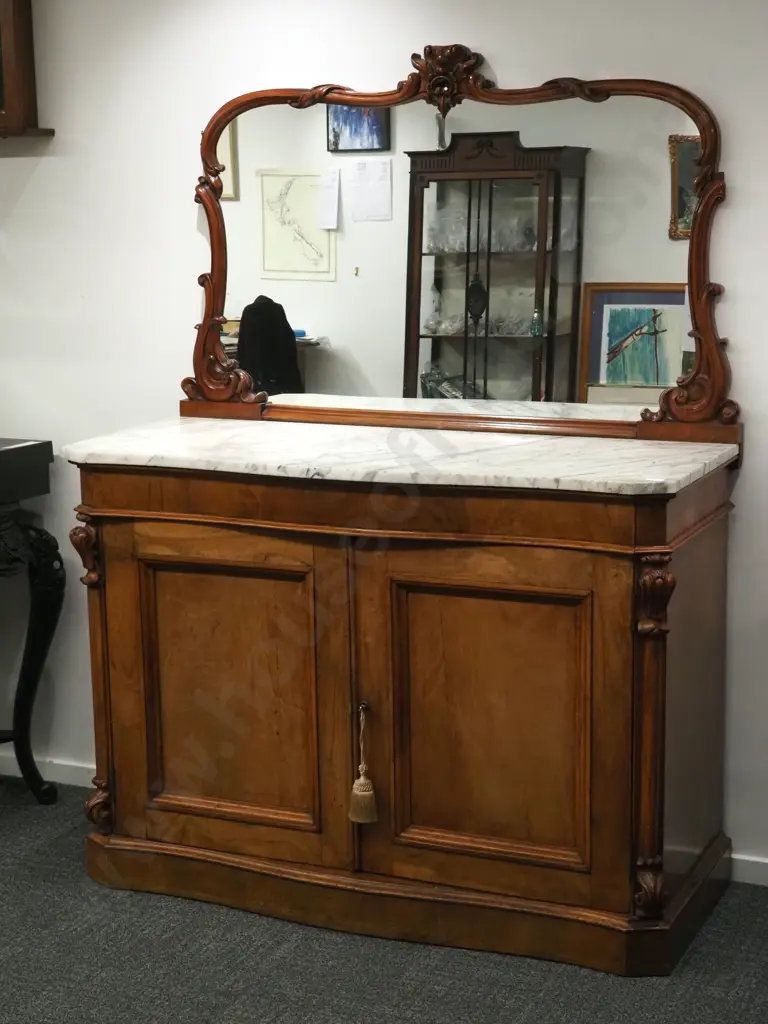 Quality Victorian Walnut Mirror Backed Sideboard  with Marble Top Image 1++