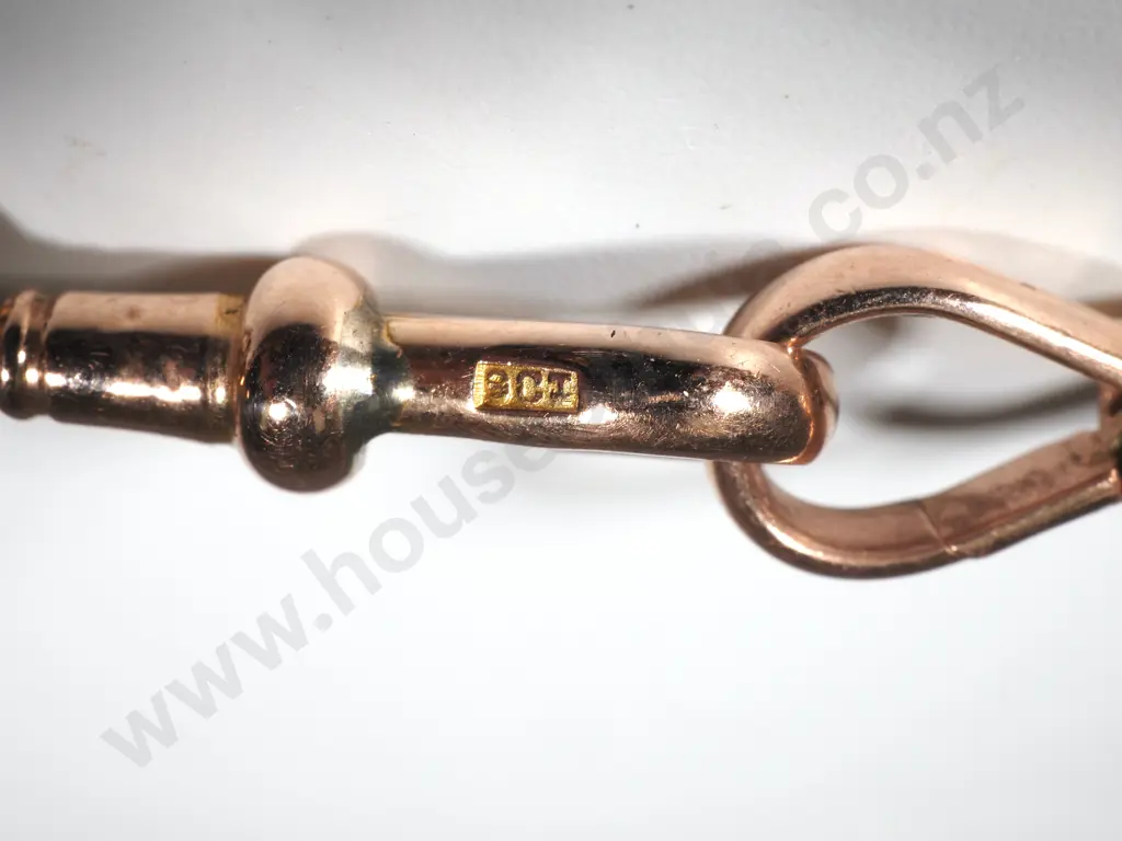 Substantial 9ct Gold Fancy Prince of Wales Link Fob Chain Image 1++