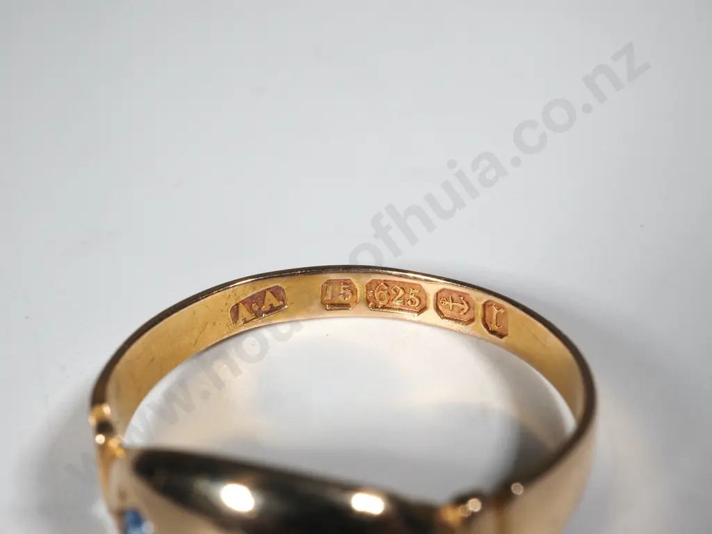 15ct Gold Antique Diamond & Sapphire Ring, English Hallmarks Image 1++