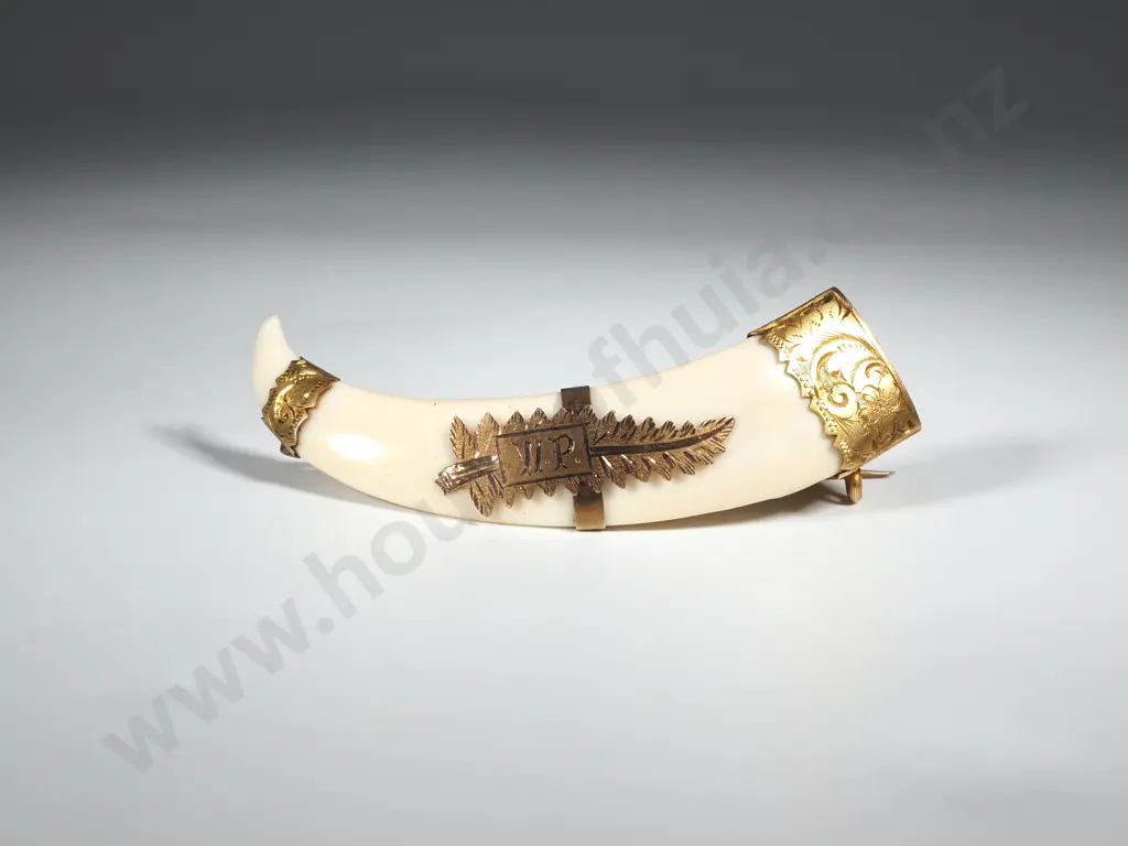 9ct Gold Colonial Boer Tusk Brooch Image 1++