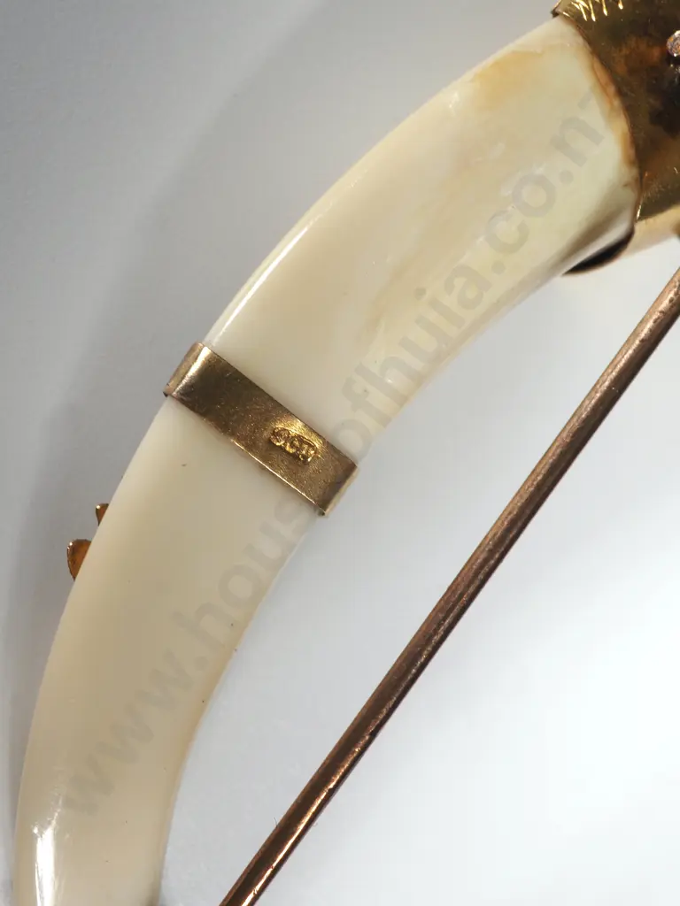 9ct Gold Colonial Boer Tusk Brooch Image 1++