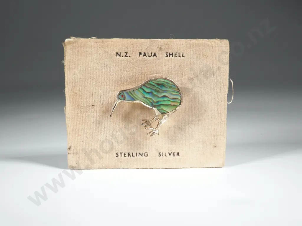 Vintage Sterling Silver & Paua Shell Kiwi Brooch Image 1++