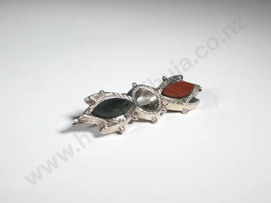 Sterling Silver Scottish Agate Set Brooch Image 1++
