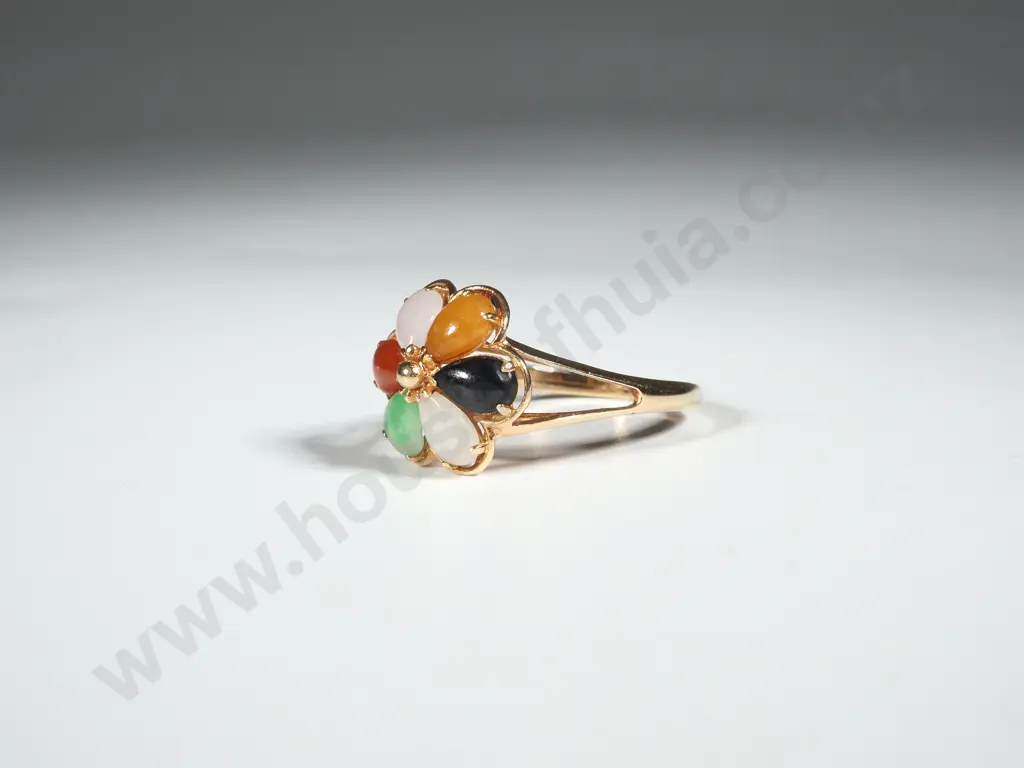 14ct Gold Multi Coloured Gem Ring in Shape of a Daisy Image 1++